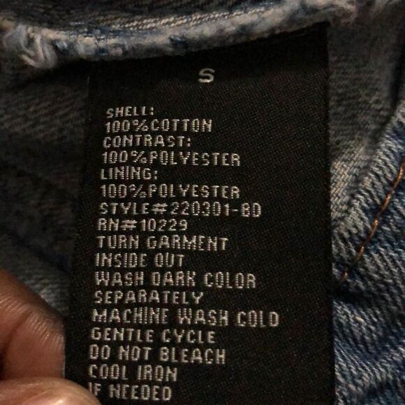 Ashley By 26 International denim hooded vest - Picture 7 of 7